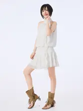 白の水玉無袖ハイネックドレス【短め・甘いデザイン】