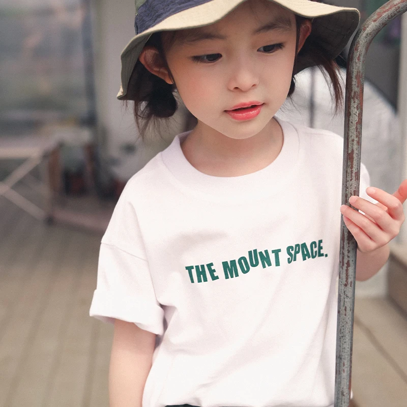 アウトドア系の子供向けセットアップは、山系デザインが一番？