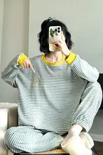 ストライプデザインの笑顔プリントパジャマ【長袖・束口パンツ・コットン素材・春秋向け・カジュアルホームウェア】（セットアップ対応）