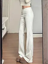 白色のハイウエストパンツ【細身シルエット・春夏用・ゆったりフレア】
