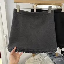 デザイン性のある花柄ウールミニスカート【高腰・Aライン・冬用・女性用】