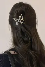 液体金属蝶型ヘアクリップ【ハーフアップ・シンプルデザイン・おしゃれ】