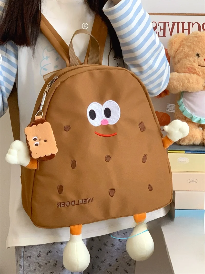 大人可愛い リュック 小さめで通勤と通学を両立できるのは、どう選ぶ？