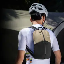 West Biking 軽量の多機能自転車用バックパック【アウトドア・収納力抜群】