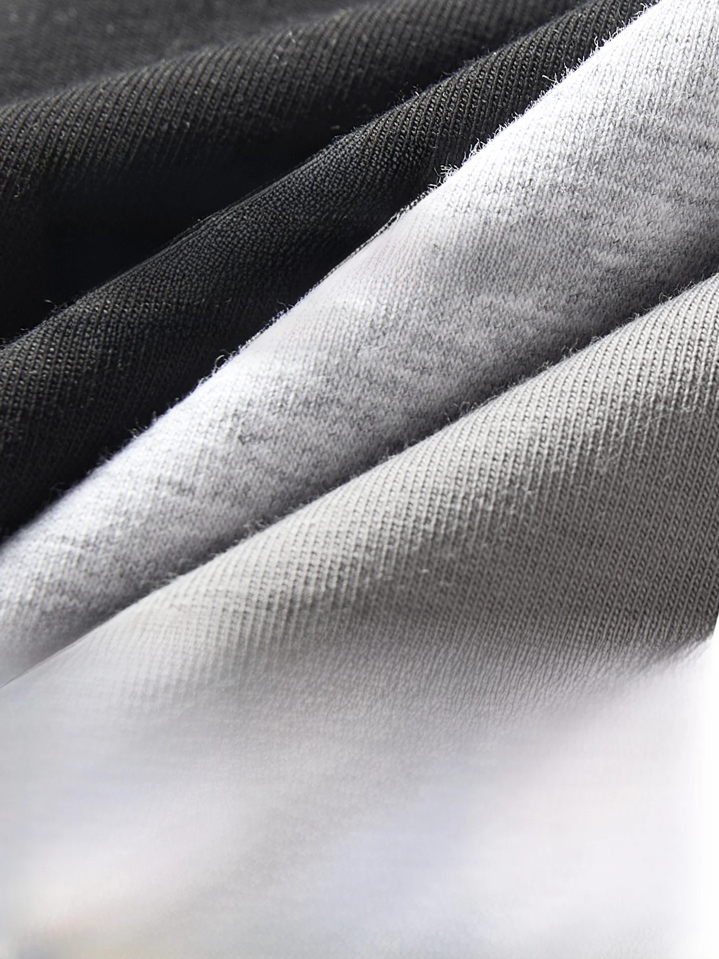 睡眠6時間と7時間の品質を比較：男女兼用コットンスリープキャップの実用性と効果