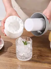 キノコ型製氷トレイ【シリコン製・家庭用・アイスキューブ保存ボックス】