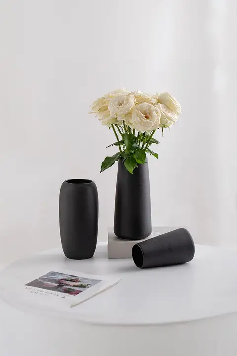 シンプルモダン黒陶器花瓶【インテリア向け・生花とドライフラワー用】