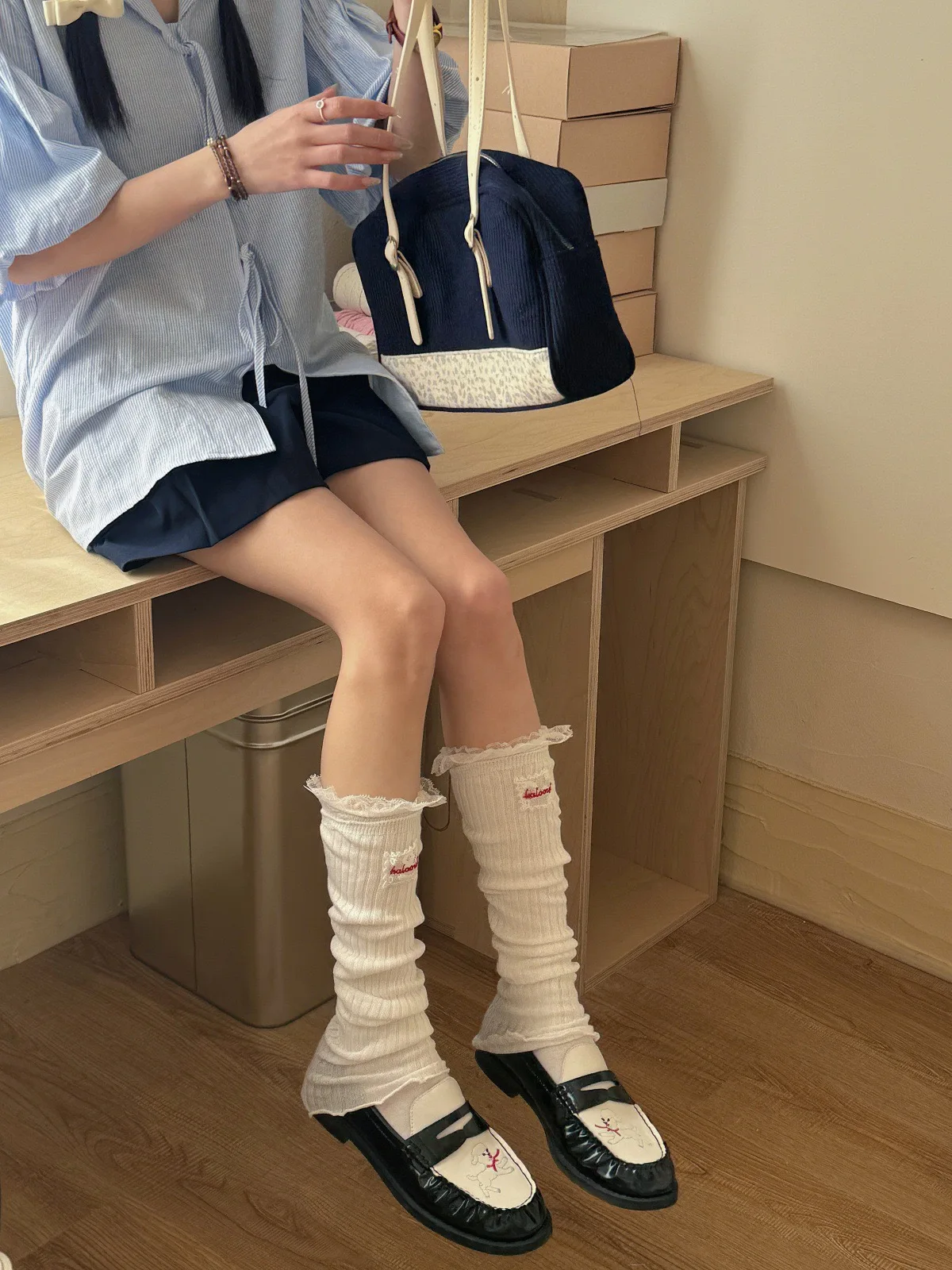 ピンク カラーとライトグリーンが共存する夏の美しさは、どう選ぶ？