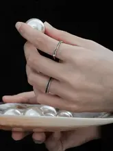 パール入り純銀リング【オリジナルデザイン・クールスタイル・開口タイプ】