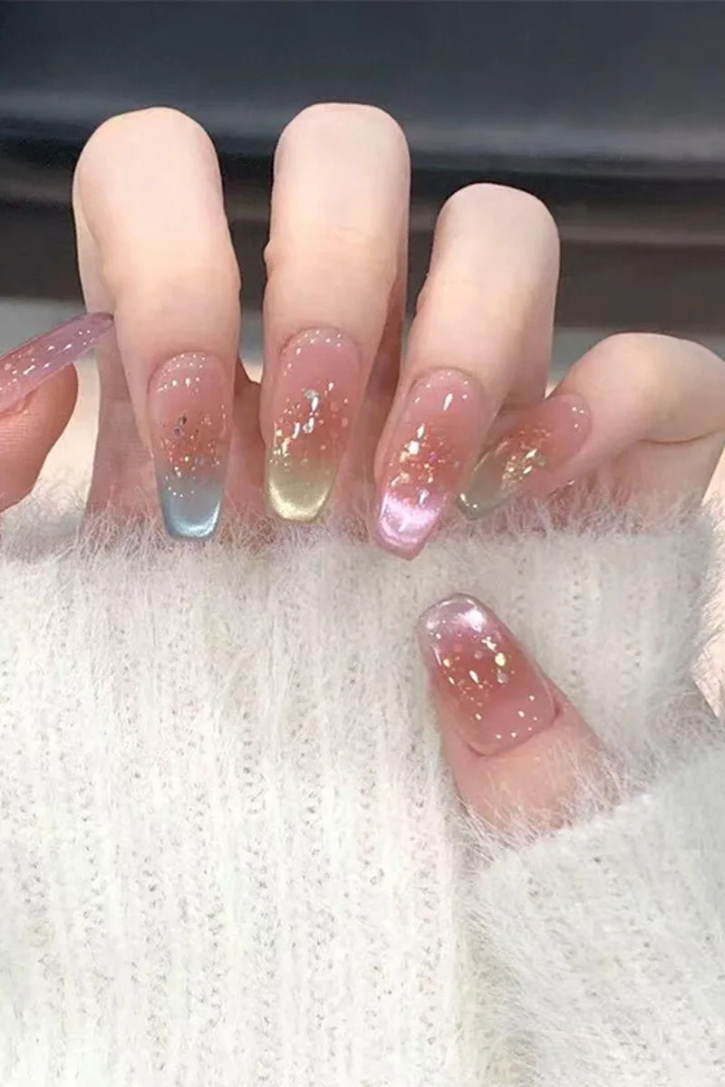 カラフルなレインボー猫眼ネイルチップ【ハンドメイド・輝くデザイン・美白効果】（セットアップ対応）