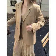 洗練されたデザイン！春にぴったりの女性用ジャケット【上品なシルエット・オフィススタイル対応】