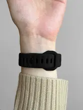 iWatchS9用液体シリコンバンド【Apple Watch S8対応・スポーティ・通気性・防水・男女兼用】