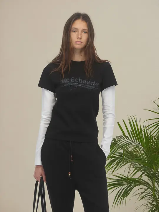 ロゴプリント長袖Tシャツ【カラー切替・二重袖・カジュアル】と微フレアパンツ【低ウエスト・春用】（セットアップ対応）