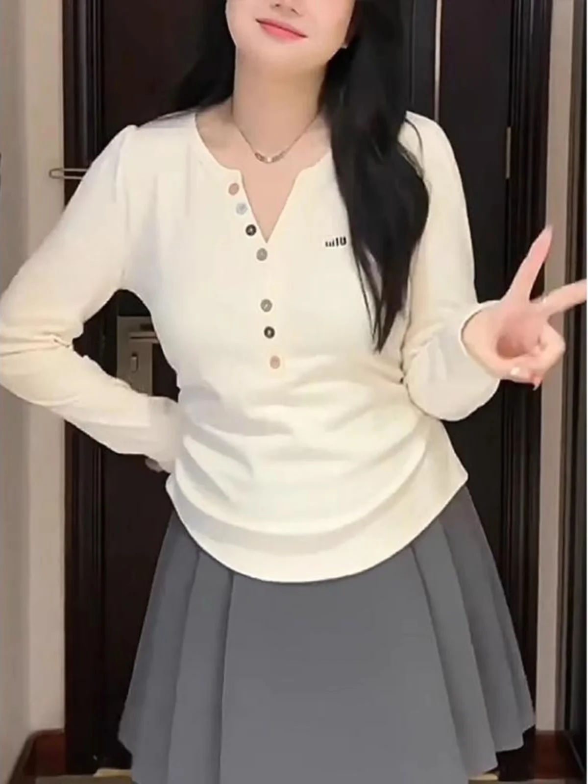 大きいサイズのTシャツを選ぶときに迷うのは、なぜ？