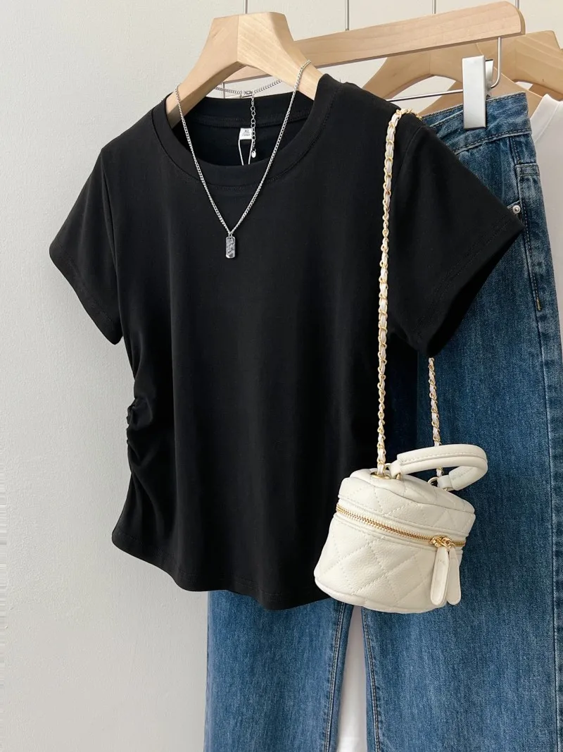 40代の夏にぴったりなプチプラTシャツは、どう選ぶ？