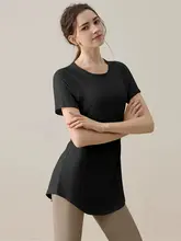 女性用ランニングウェア【ショートスリーブ・夏用・カジュアル・ヒップ隠し・速乾・フィットネスTシャツ・ミドル丈】（セットアップ対応）