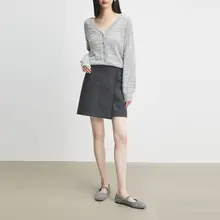 グレーの一枚式スパンコールスカート【ショート丈・春秋用】