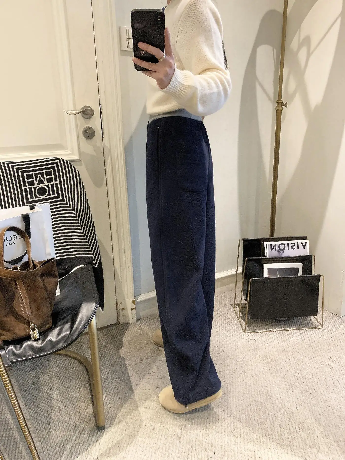 カーゴパンツ コーデ レディース 振り返りガイド｜通勤に使える高腰ストレートワイドの実際の使い方