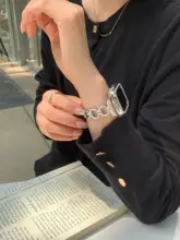 Apple Watch用 バンド ケース メタルチェーン ラインストーンデコ ツイード風 上品 おしゃれ 「Monna」