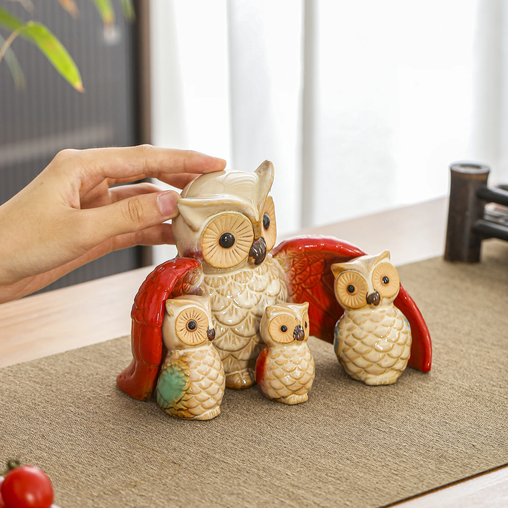 冬 アメカジ おすすめの工芸品：アメリカンスタイルの親子フクロウ陶器置物