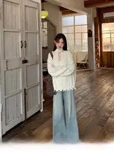 デザイン性のあるUネックニットトップス【秋用・優れた着心地・シンプルカラー】