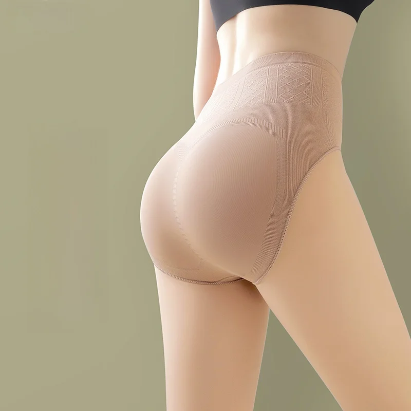 薄手レッグウォーマーは本当に冬に使える？実は春から秋まで活躍する理由とは