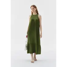 シンプルなデザインの吊り革ノースリーブワンピース【夏用・Aライン・サテン風】（セットアップ対応）