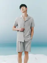 抗菌透湿素材の快適夏用パジャマ【男女兼用・胸パッド付き・短袖・カジュアルデザイン】（セットアップ対応）