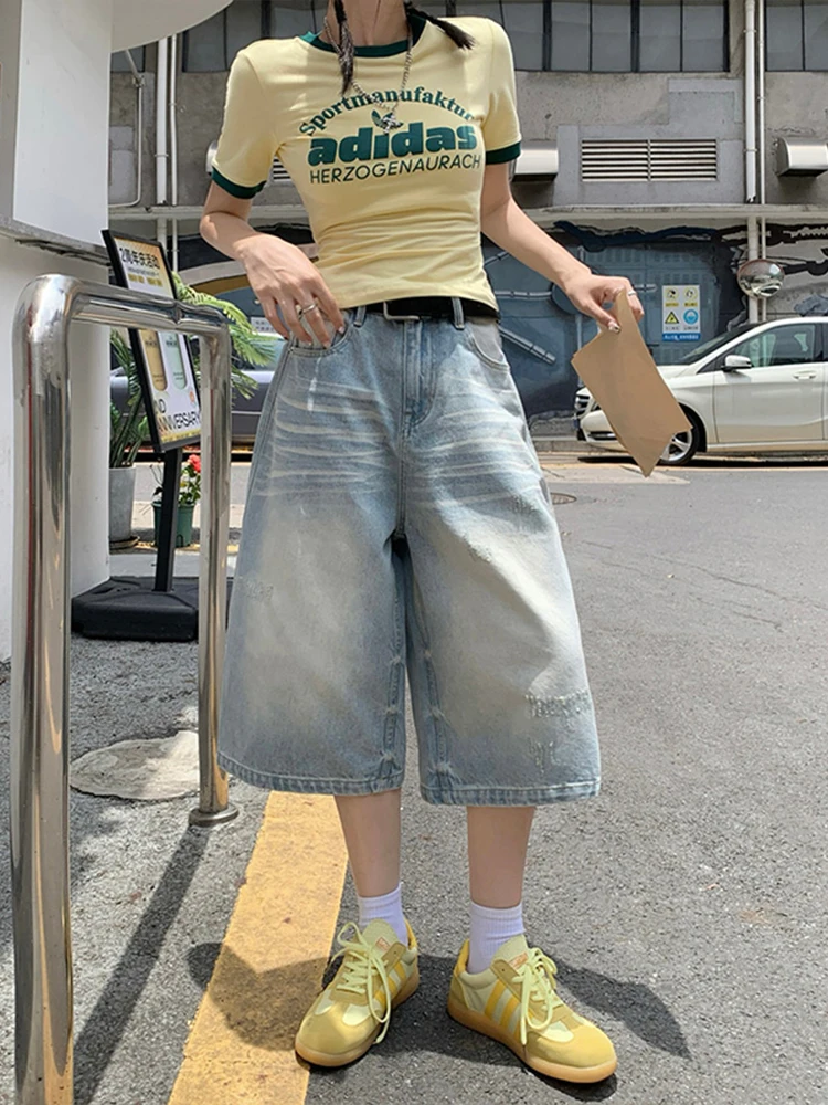 レディースハーフパンツをどう選ぶ？夏の通勤・デートで失敗しない着こなしのコツとは？
