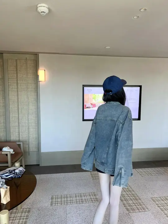 秋用ビンテージ風デニムジャケット【ルーズフィット・女性用・カジュアル】