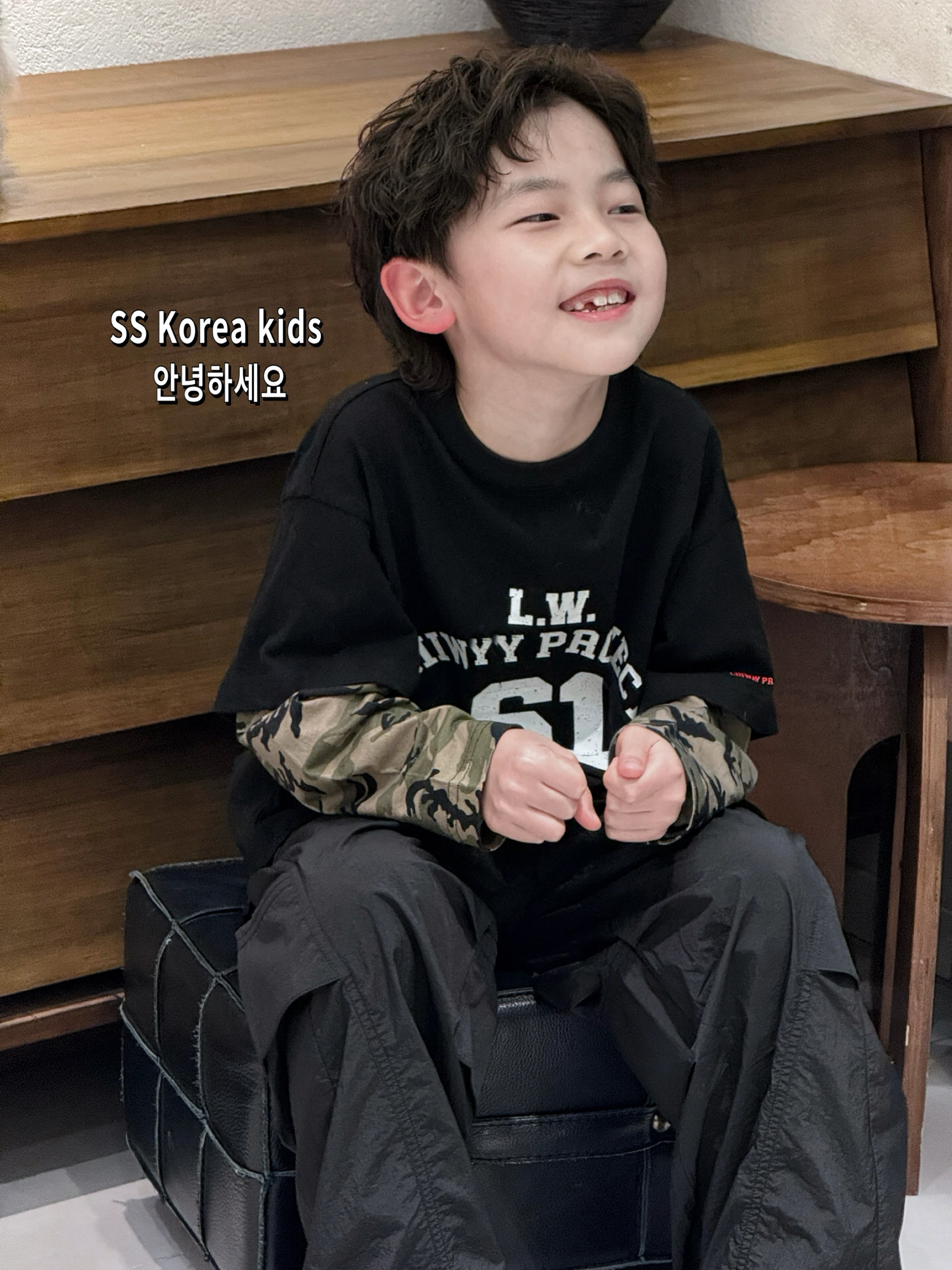 韓国風幼児用長袖Tシャツ：春シーズンに最適なカジュアルデザインの選択