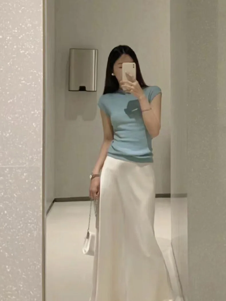 高身長女性が着るべき、抜け感のあるスカートはどこに？