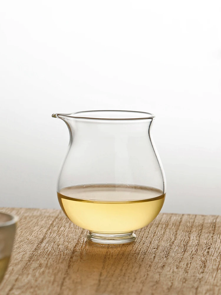木製急須の実用性と耐久性：高透過率の硼珪酸ガラス製急須セットの評価