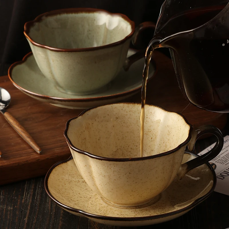 レトロデザイン 陶器製コーヒーカップセット：中式風カフェスタイルの実用性とメンテナンスガイド