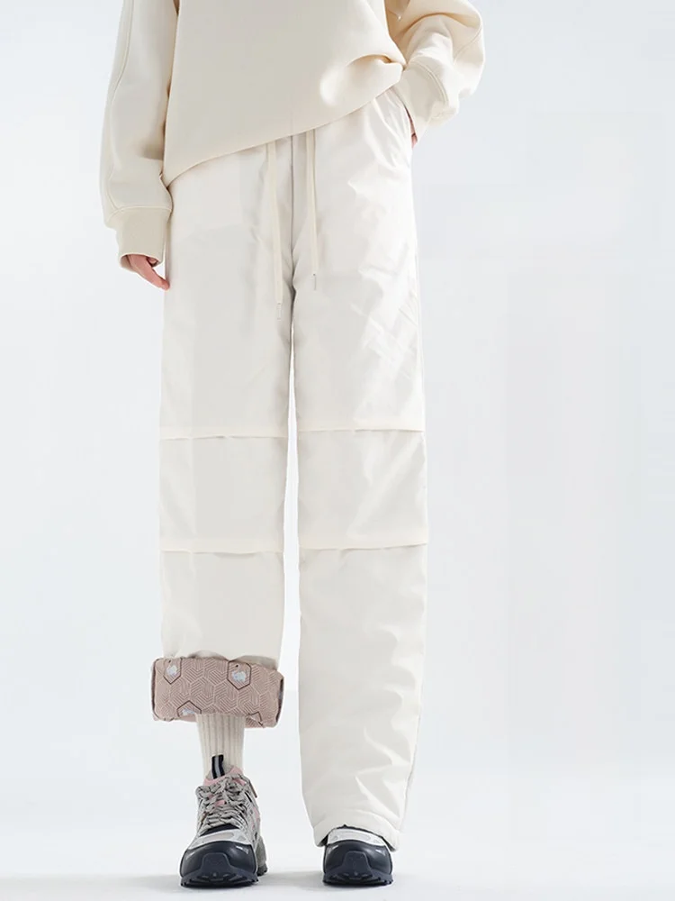 ゆったりパンツコーデに悩むなら、100ポリエステルの厚手パンツでどうする？