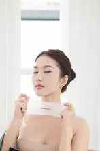 伸縮性のあるオールコットン湿布用化粧コットン【水分を節約・肌に優しい】