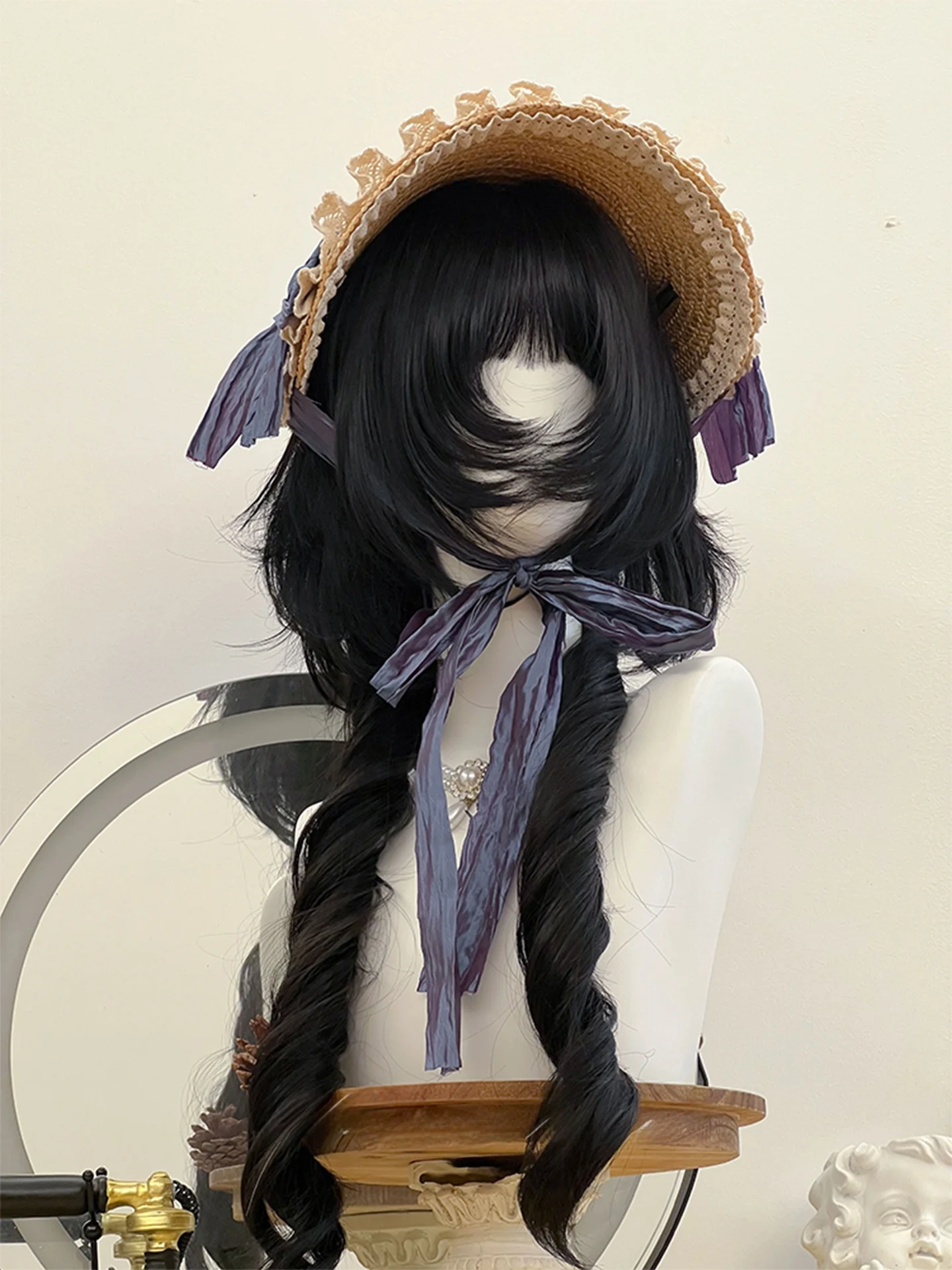 ロングウィッグ【波ウェーブ・日常使い・Lolitaスタイル】：大人女性が簡単に実現できる長めの自然なアレンジ