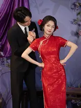 華やかな赤のチーパオ【新婚用・敬酒服】