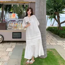 米白色のゆったりとしたウエストリボン付きフレアワンピース【清楚なデザイン・夏用】