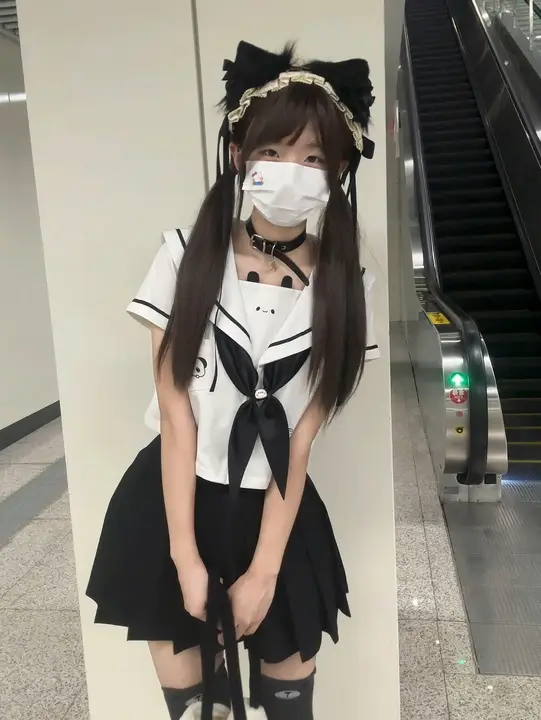 可愛いデザインのショートセーラー服【オリジナル・JK制服・幼萌系】（セットアップ対応）