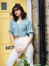 AZURIERA 中袖 毛糸カーディガン【水色・Vネック・羊毛混・女性用・オリジナルデザイン】