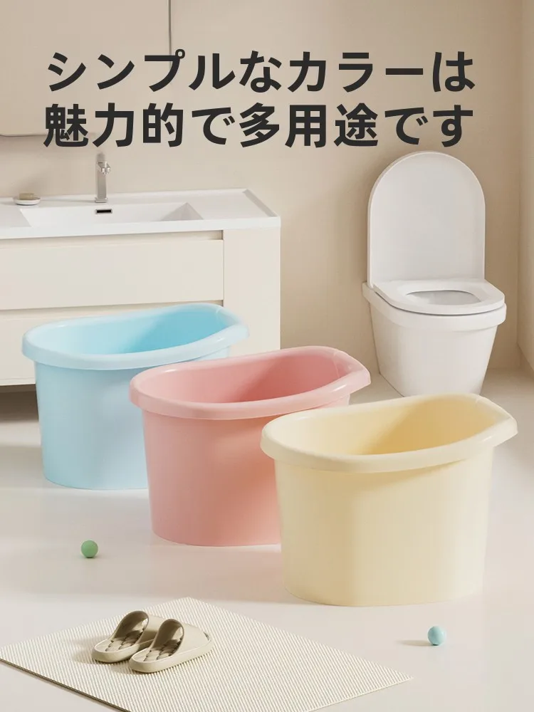 子供用バスバケツ：広めの座浴型沐浴桶が0～6歳の安全な入浴を支える
