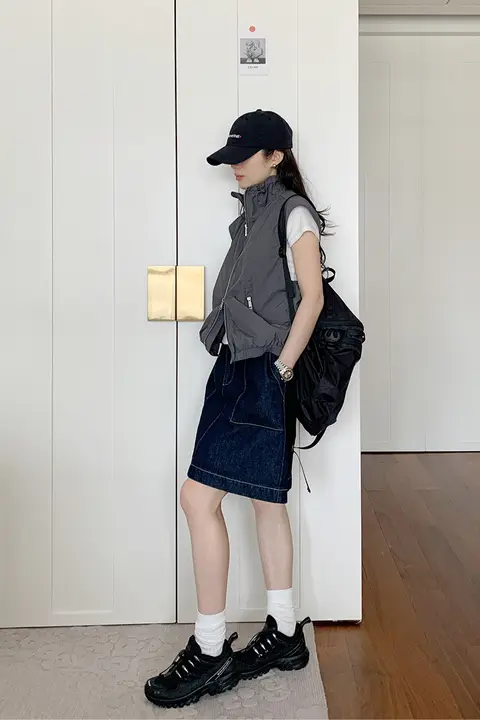 アウトドア用ノースリーブベスト【防風・サイクリング・ハイキング用・両面ジッパー】