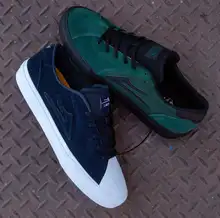 Lakai Flacoスケートボードシューズ耐摩耗性フロスティドレザー