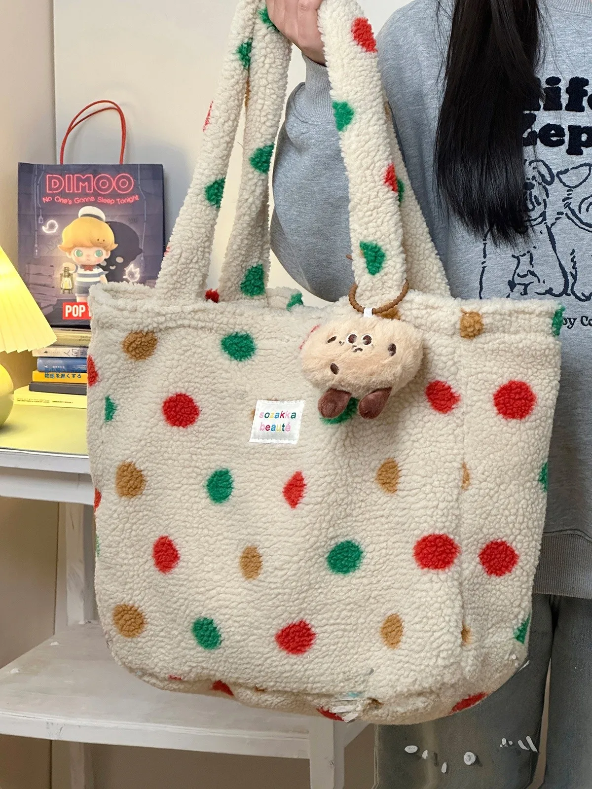かわいいトートバッグで通勤も日常も輝くのは、どう選ぶ？