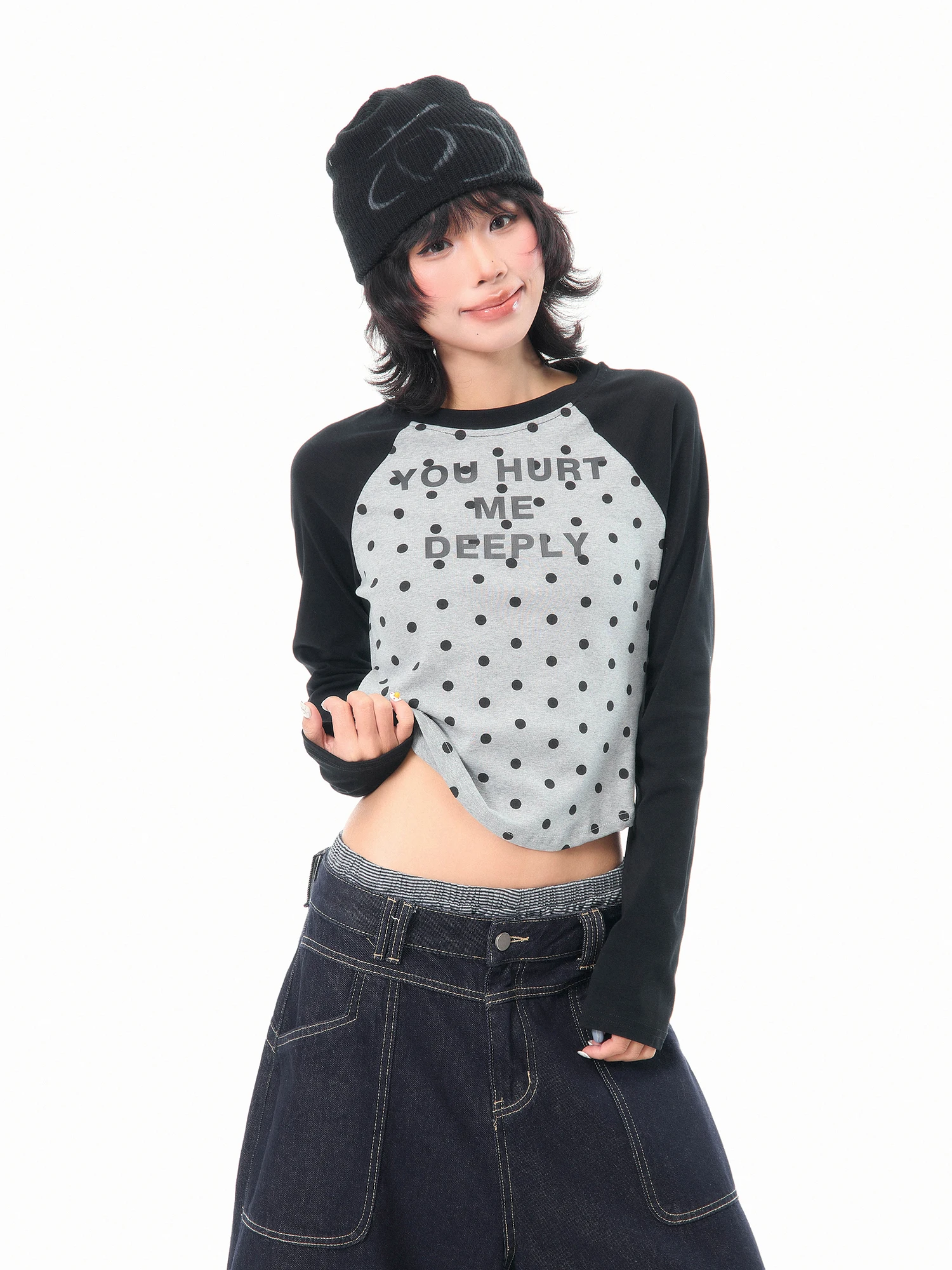 ビビッドカラーブロックのドット柄長袖Tシャツ【レディース・スリムフィット・カジュアル】