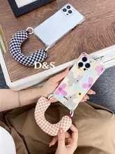 おしゃれなチェック柄のモバイルストラップ付きふわふわ布製ハンドバッグ【持ち手付き・肩掛け・高級感あるデザイン】
