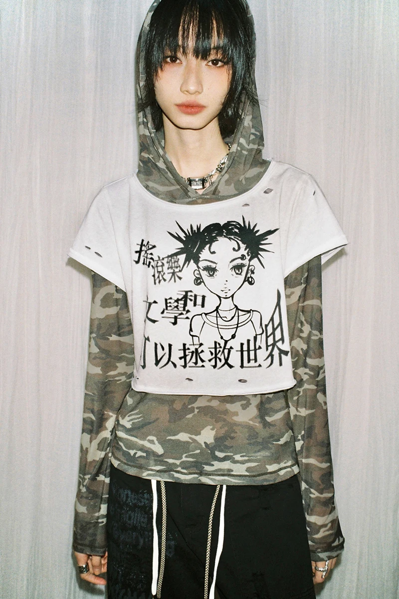 迷彩デザインのフード付きTシャツ【夏用・カジュアル・女性用】（セットアップ対応）