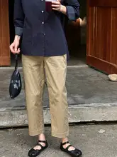 カジュアルなカーキ色のゆったりストレートパンツ【小柄向け・九分丈・ワイドレッグ】（セットアップ対応）