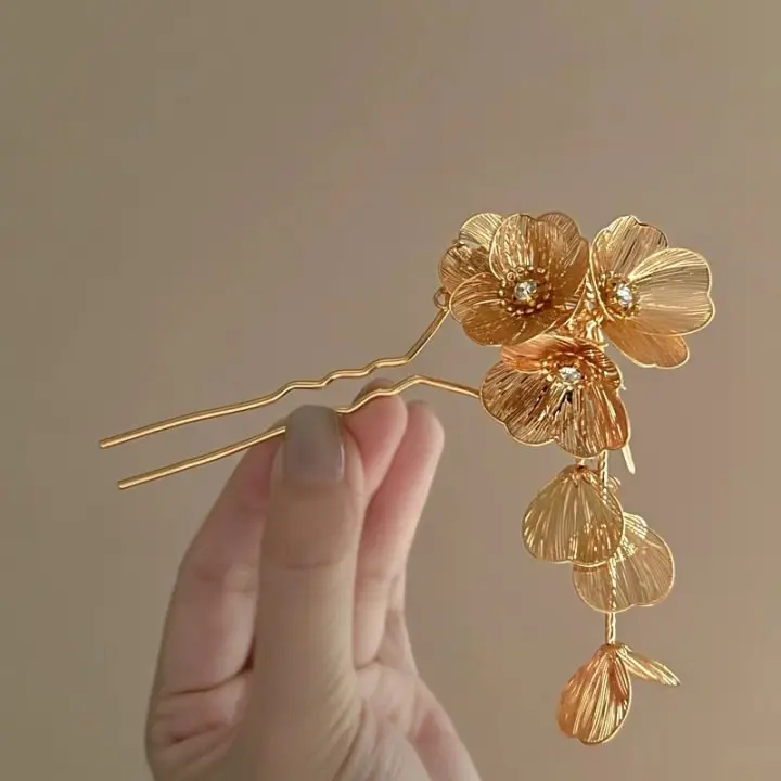 新中式デザイン！金属製フラワーヘアピン【流れる房飾り・アップスタイル用】